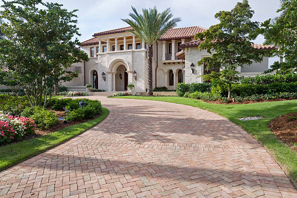 Best Affordable Driveway Pavers  in Oakland, IA